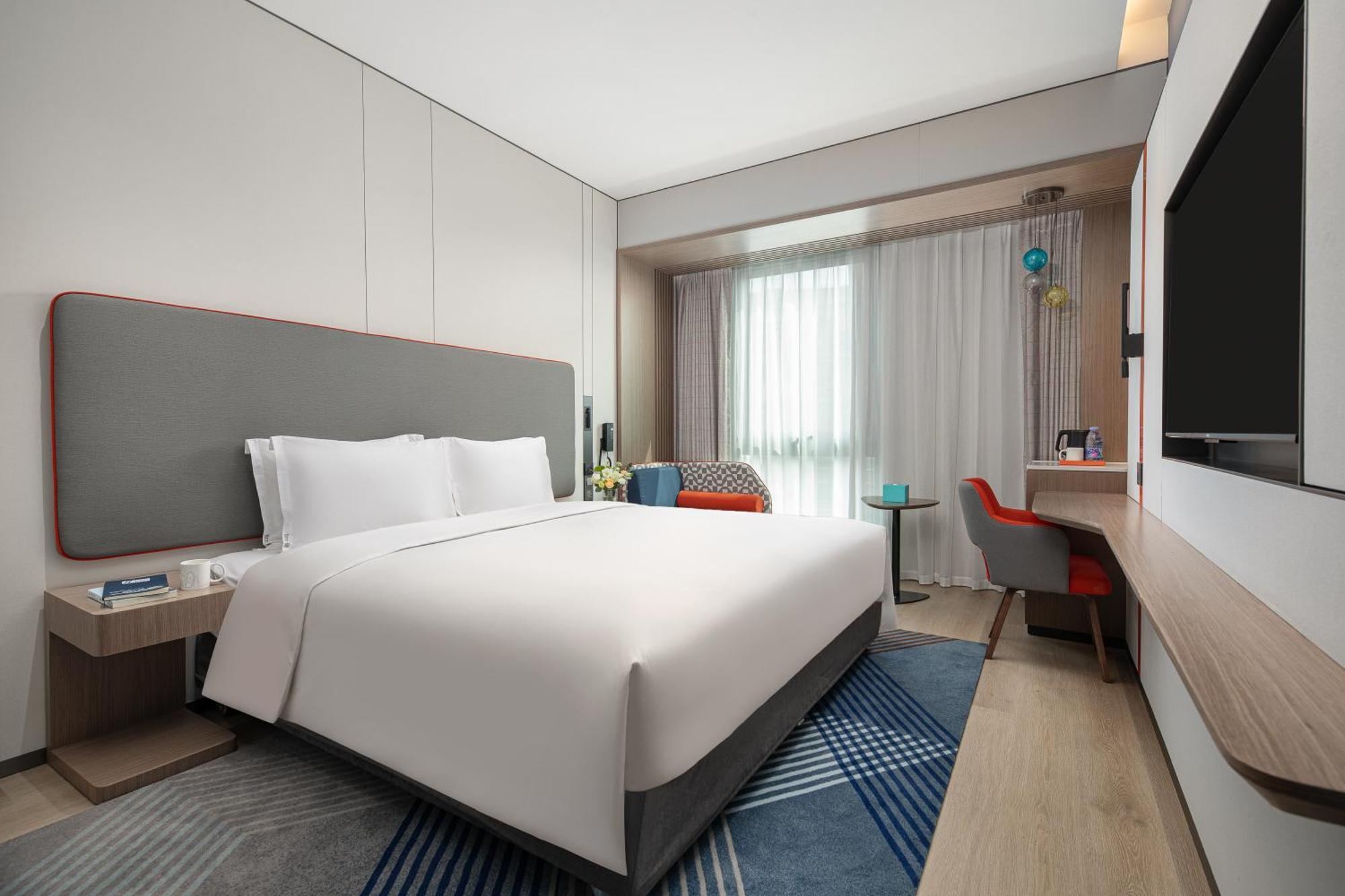 Holiday Inn Express Changfeng Park Shanghai Exterior foto