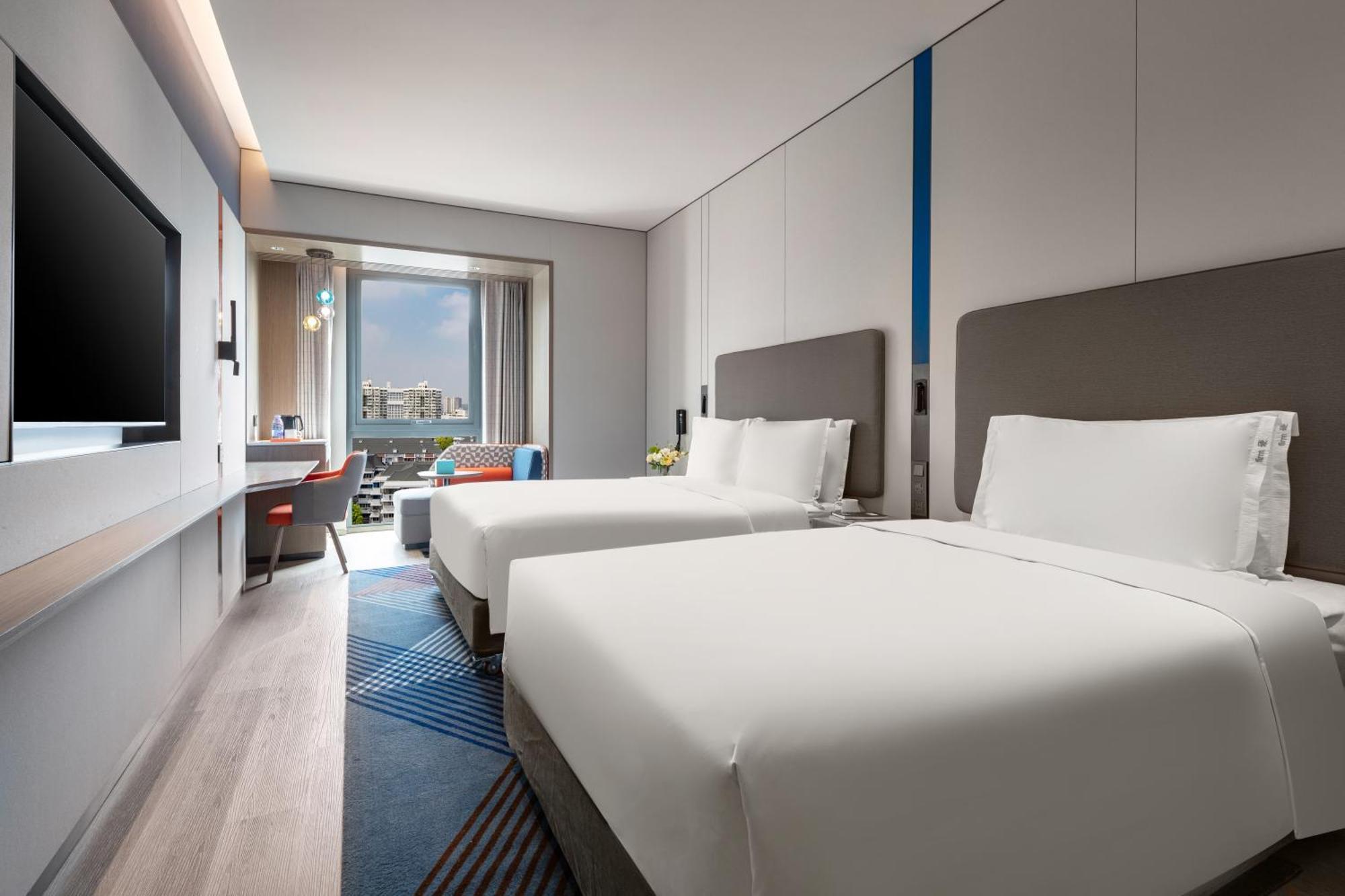 Holiday Inn Express Changfeng Park Shanghai Exterior foto